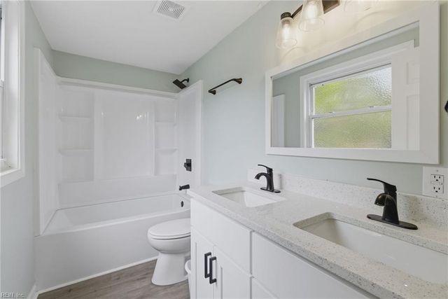 2102 Grimes RD, Hampton, VA 23663