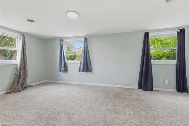2102 Grimes RD, Hampton, VA 23663