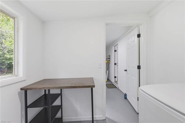 2102 Grimes RD, Hampton, VA 23663