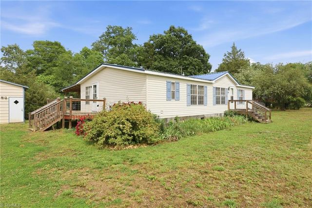 4790 Waynick Meadow Road, Asheboro, NC 27205