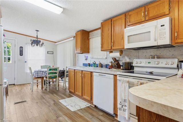 4790 Waynick Meadow Road, Asheboro, NC 27205