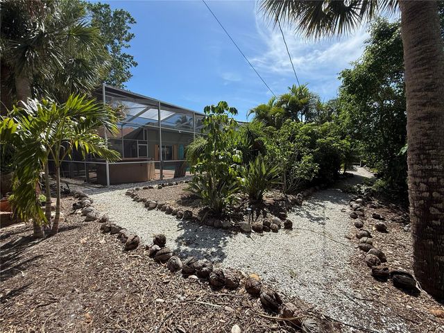 5541 CAPE AQUA DRIVE, Sarasota, FL 34242