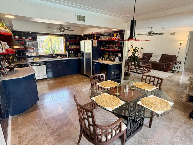 5541 CAPE AQUA DRIVE, Sarasota, FL 34242