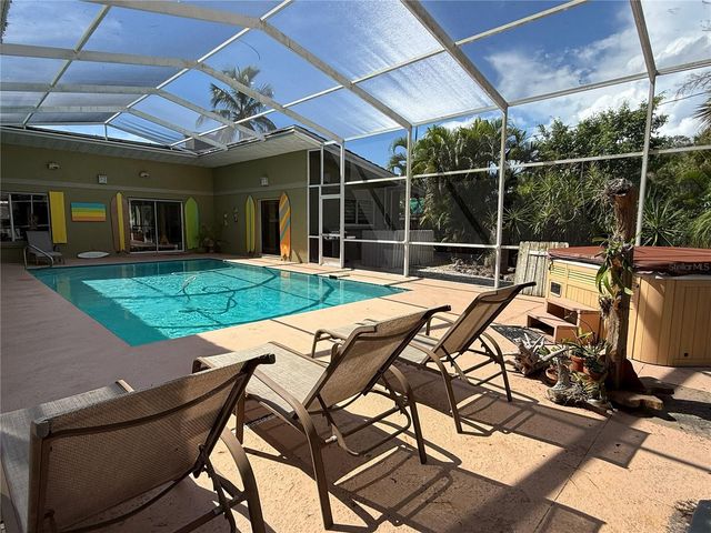 5541 CAPE AQUA DRIVE, Sarasota, FL 34242