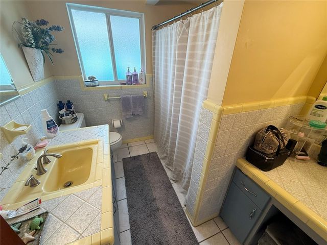 5541 CAPE AQUA DRIVE, Sarasota, FL 34242