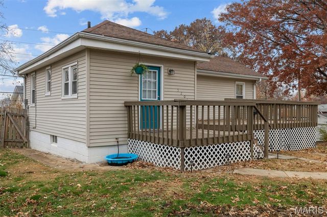 5201 S 37th Street, St Louis, MO 63116