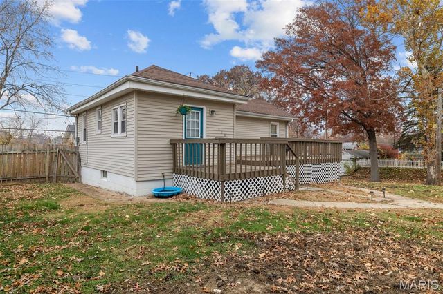 5201 S 37th Street, St Louis, MO 63116