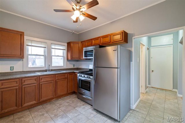 5201 S 37th Street, St Louis, MO 63116