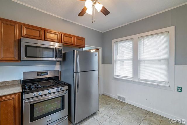 5201 S 37th Street, St Louis, MO 63116