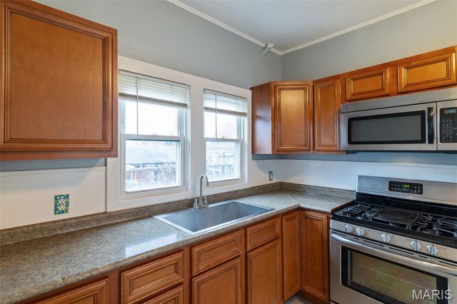 5201 S 37th Street, St Louis, MO 63116