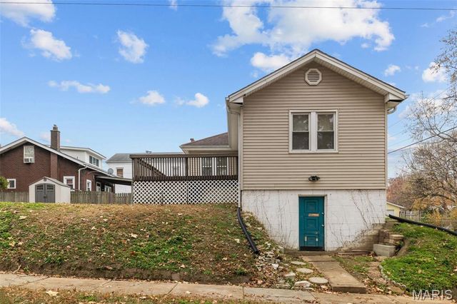 5201 S 37th Street, St Louis, MO 63116