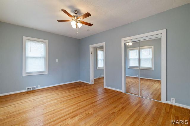 5201 S 37th Street, St Louis, MO 63116