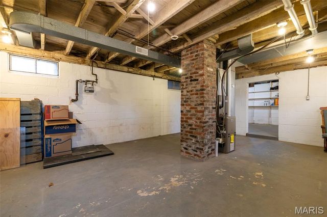 5201 S 37th Street, St Louis, MO 63116