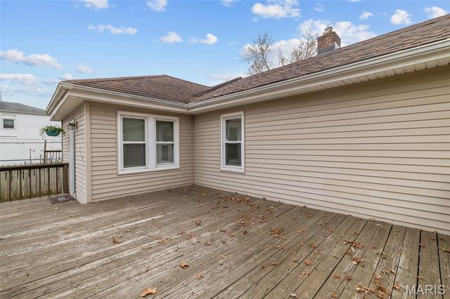 5201 S 37th Street, St Louis, MO 63116