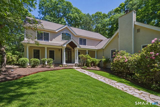 39 Powder Horn Hill Road, Wilton, CT 06897