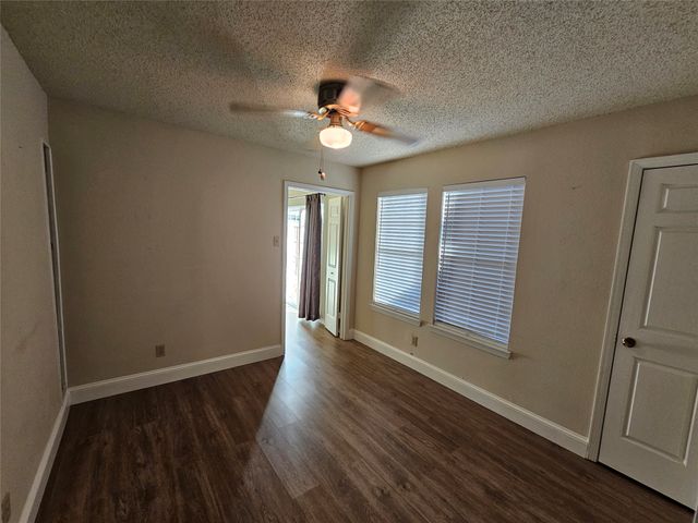 18163 Whispering Gables Lane, Dallas, TX 75287