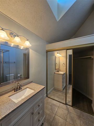 18163 Whispering Gables Lane, Dallas, TX 75287