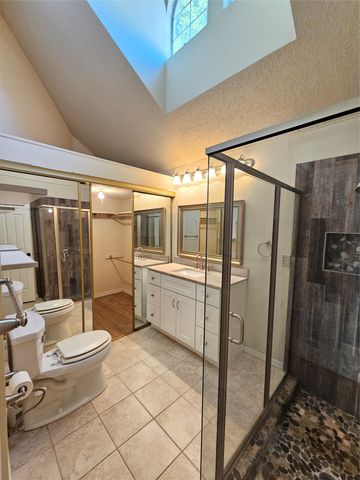 18163 Whispering Gables Lane, Dallas, TX 75287