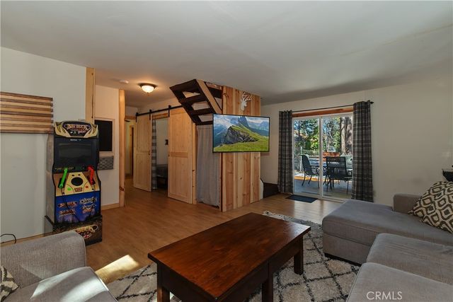 277 Wabash, Sugarloaf, CA 92386