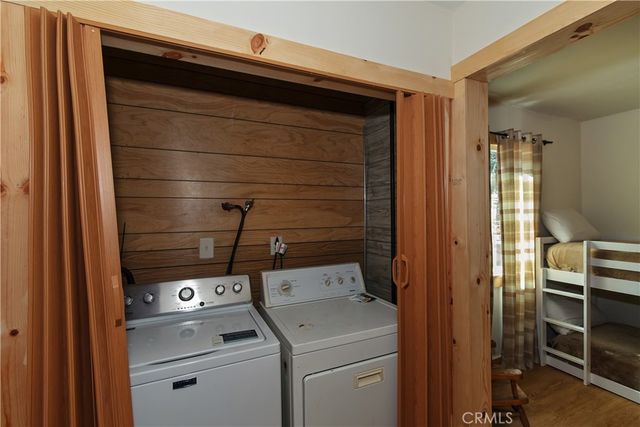 277 Wabash, Sugarloaf, CA 92386