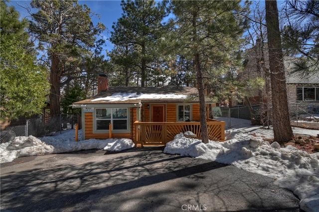 277 Wabash, Sugarloaf, CA 92386