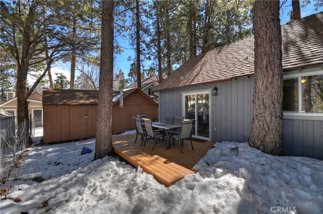 277 Wabash, Sugarloaf, CA 92386