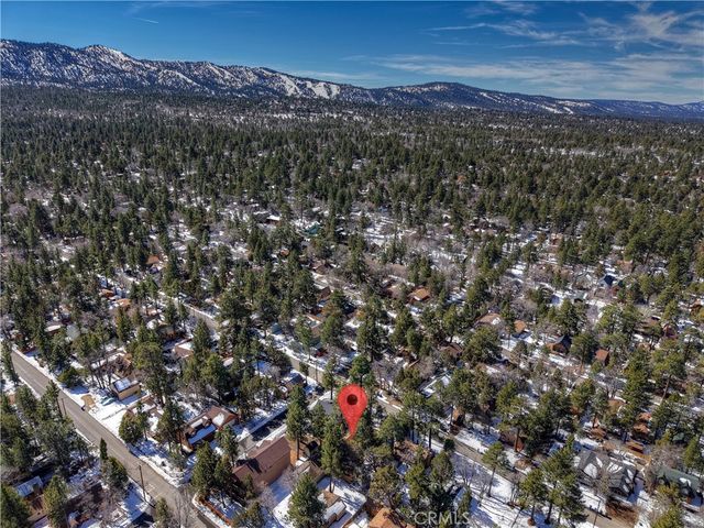 277 Wabash, Sugarloaf, CA 92386
