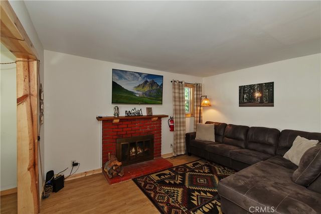 277 Wabash, Sugarloaf, CA 92386