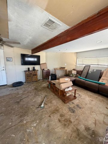 10601 Michele Avenue, Bakersfield, CA 93312