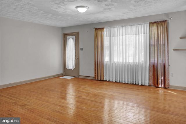 1428 LORRAINE RD, Reading, PA 19604