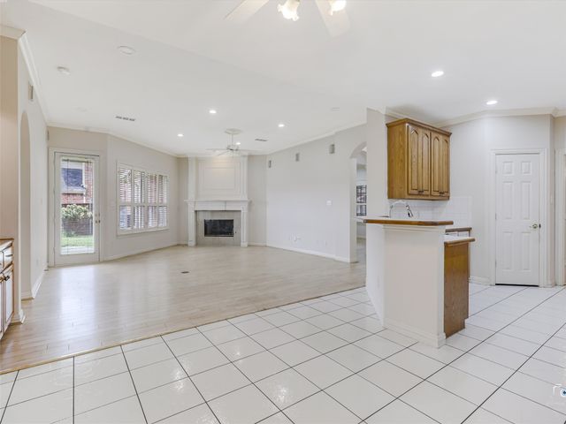 609 Sunningdale, Richardson, TX 75081