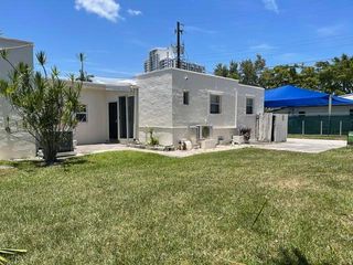 1631 Harrison Street Rear, Hollywood, FL 33020