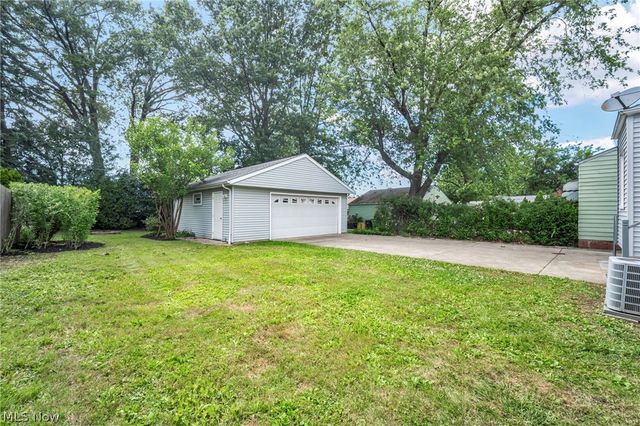 1720 Empire Road, Wickliffe, OH 44092