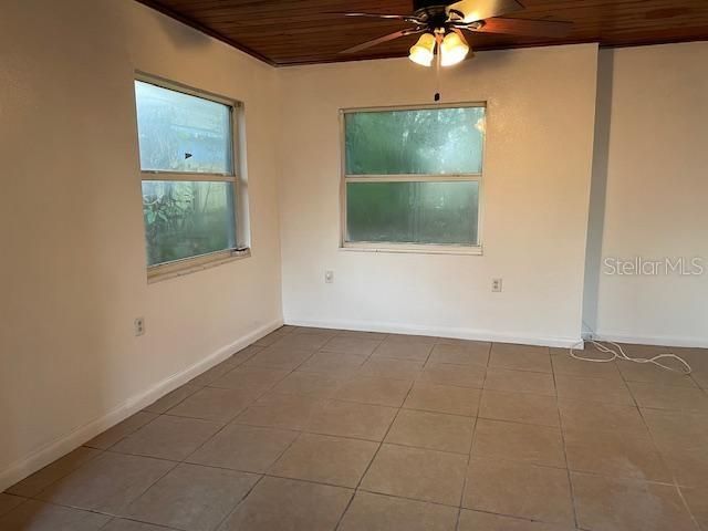 917 E FLORA STREET, Tampa, FL 33604