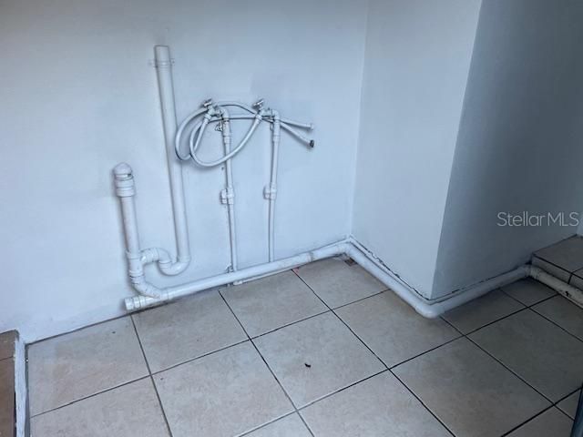 917 E FLORA STREET, Tampa, FL 33604