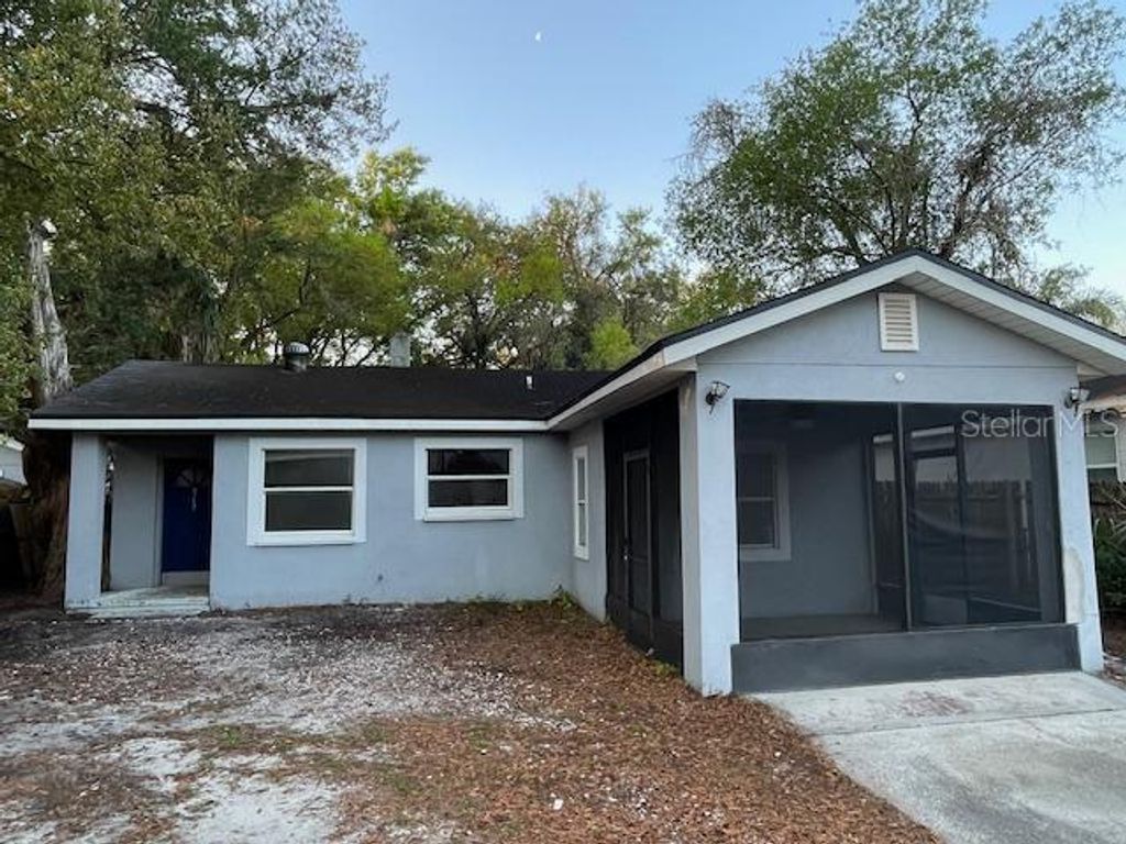917 E FLORA STREET, Tampa, FL 33604