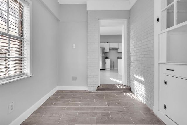 1891 S PKY E, Memphis, TN 38114