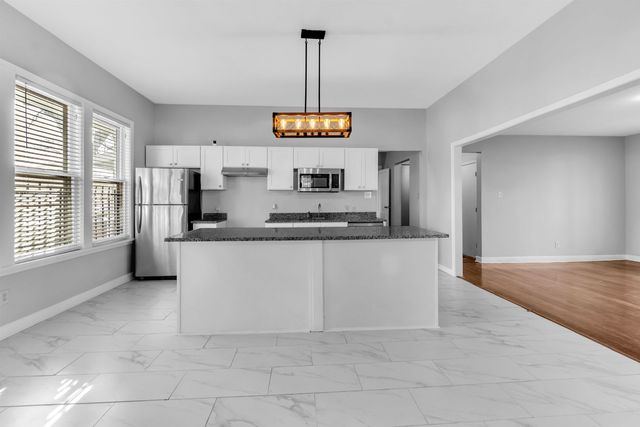 1891 S PKY E, Memphis, TN 38114