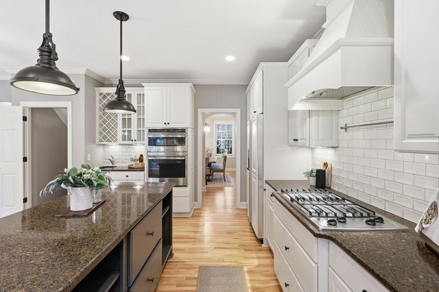 16926 Dynamic Drive, Lakeville, MN 55044