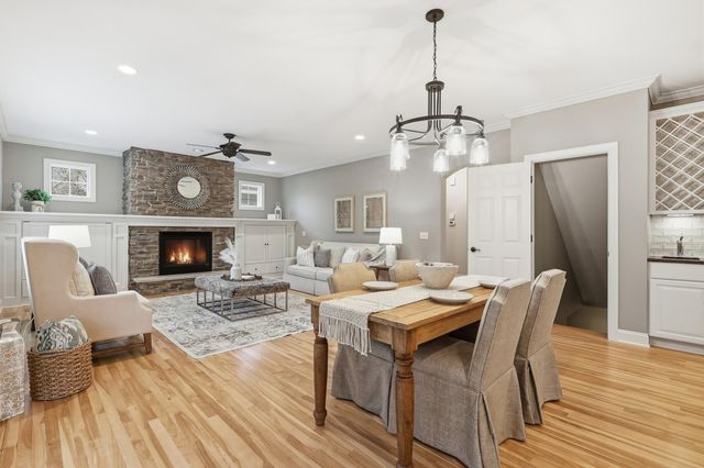 16926 Dynamic Drive, Lakeville, MN 55044