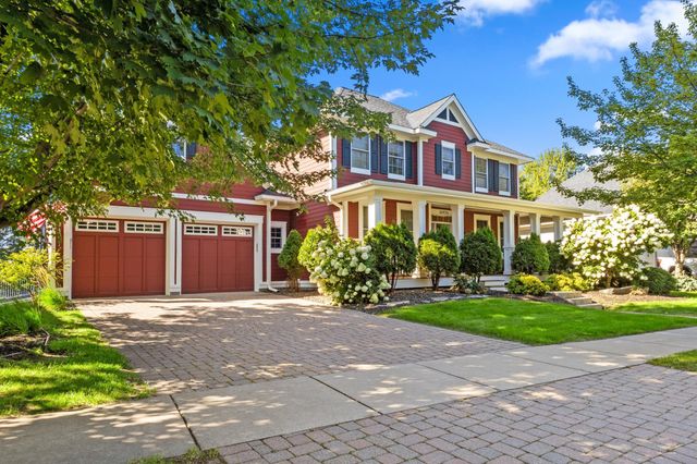 16926 Dynamic Drive, Lakeville, MN 55044