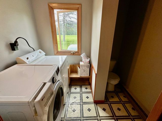 101 Pine Court, Lake Twp, MN 56763