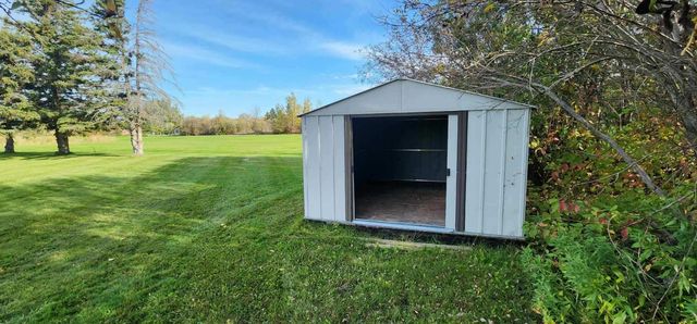 101 Pine Court, Lake Twp, MN 56763