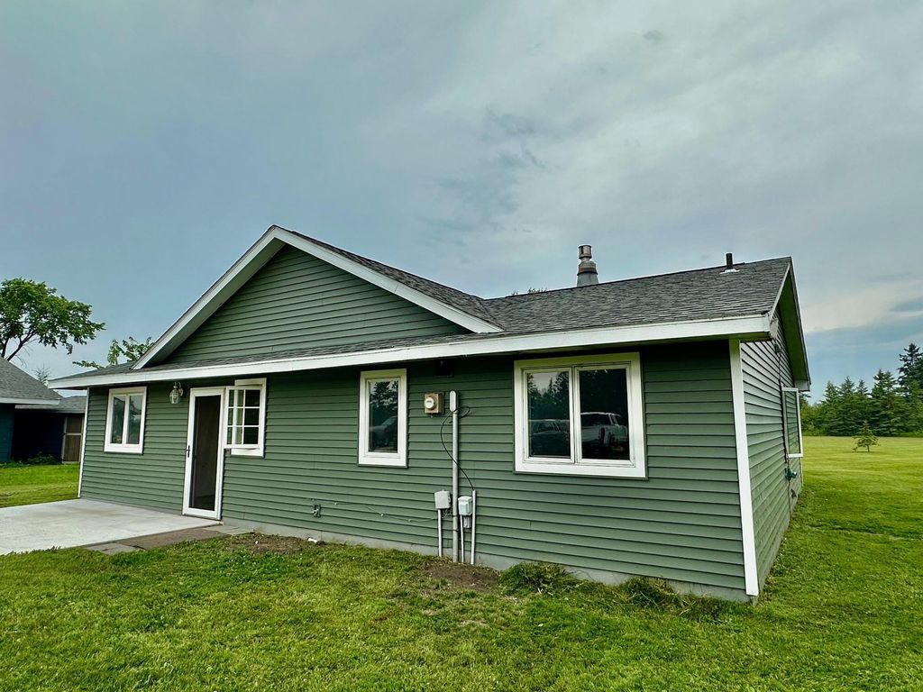 101 Pine Court, Lake Twp, MN 56763