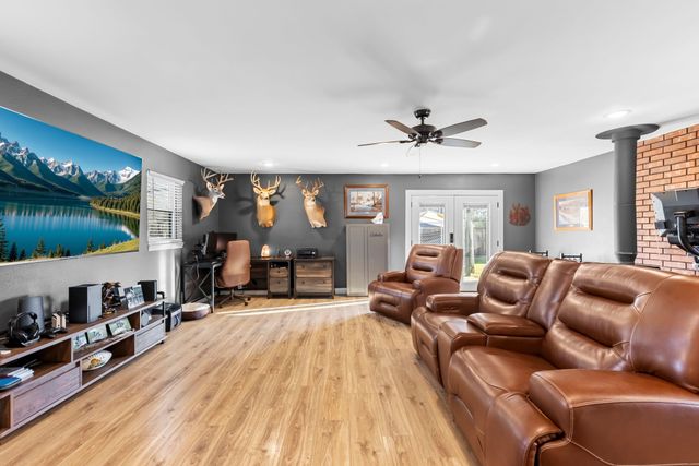 3442 Old Mill Road, Greenville, TX 75402