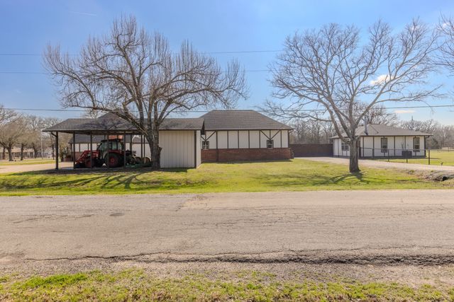 3442 Old Mill Road, Greenville, TX 75402