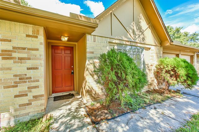 4527 Enchantedgate Drive, Spring, TX 77373