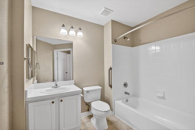 15085 Michelangelo Boulevard 104, Delray Beach, FL 33446