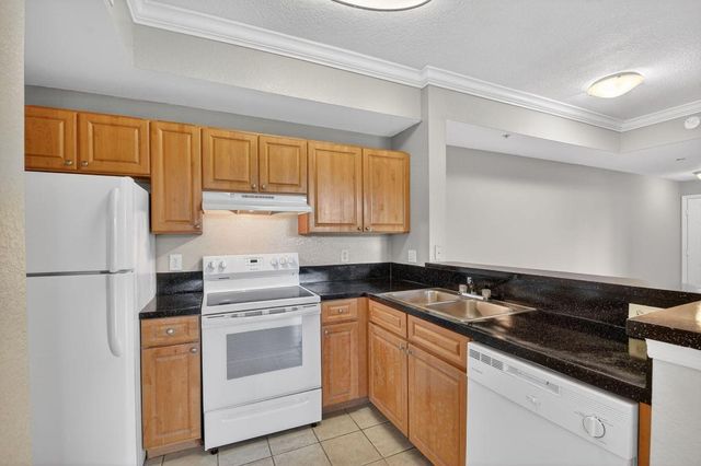 15085 Michelangelo Boulevard 104, Delray Beach, FL 33446