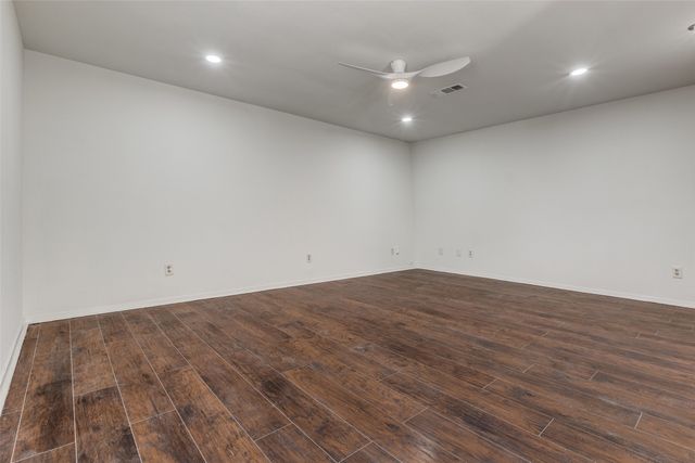 4728 Meadow Ridge Drive, Dallas, TX 75236